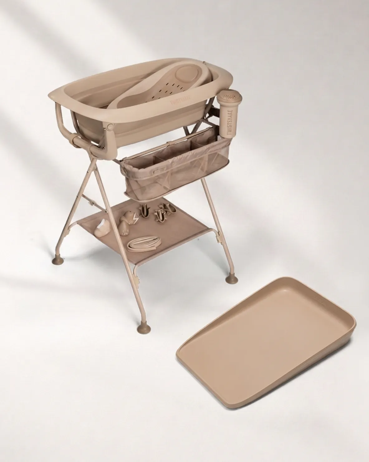 Bath & Changing Kit