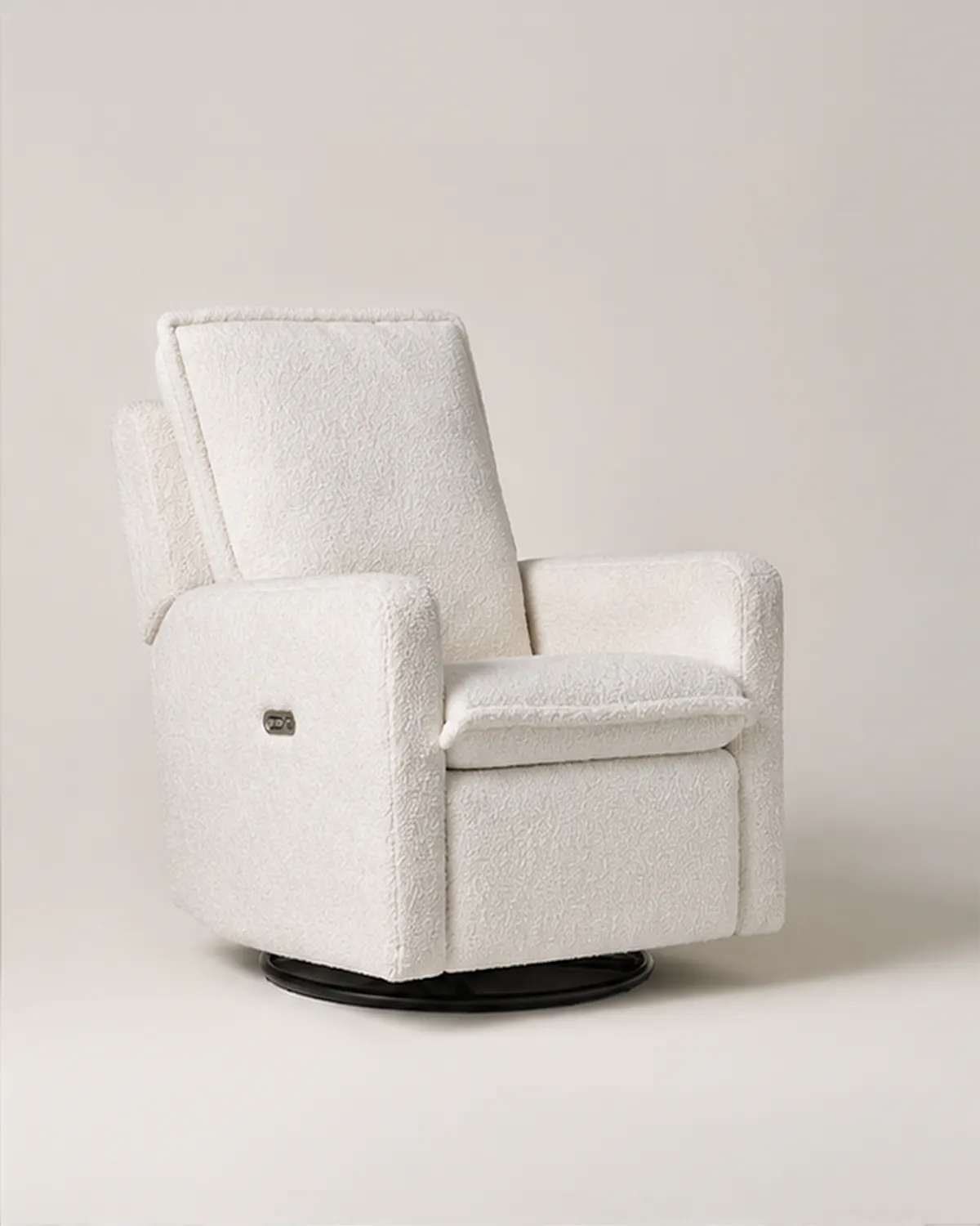 Avena Nursing Chair Ivory